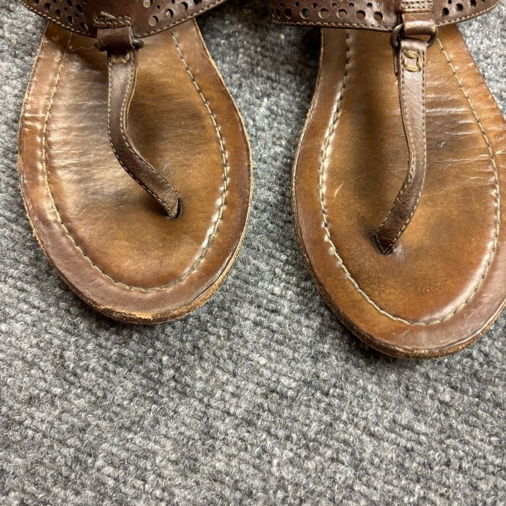 FRYE Women’s Rachel Perf Sling Brown Leather Sandal size: 8 - Picture 4 of 10